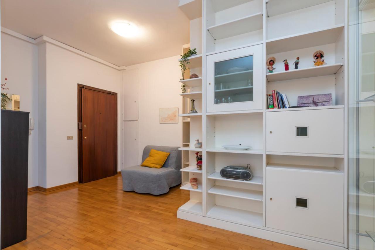 Mimmi Apartment Zurigo 12 Мілан Екстер'єр фото